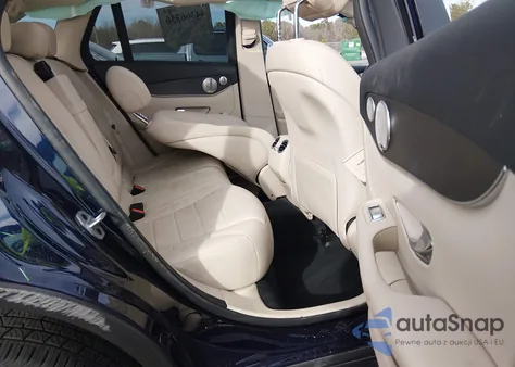 2021 Mercedes-Benz Glc 300 4Matic Suv z USA, uszkodzony, nr VIN W1N0G8EB4MF952614